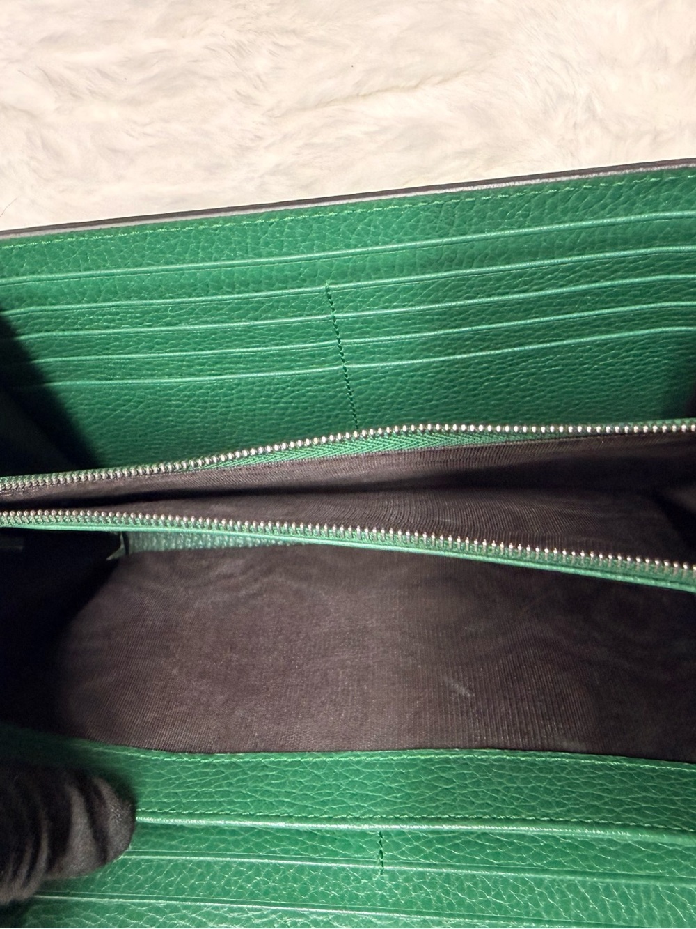 GUCCI-401231 2067 Green Dionysus Shoulder Bag - Picture 3 of 14